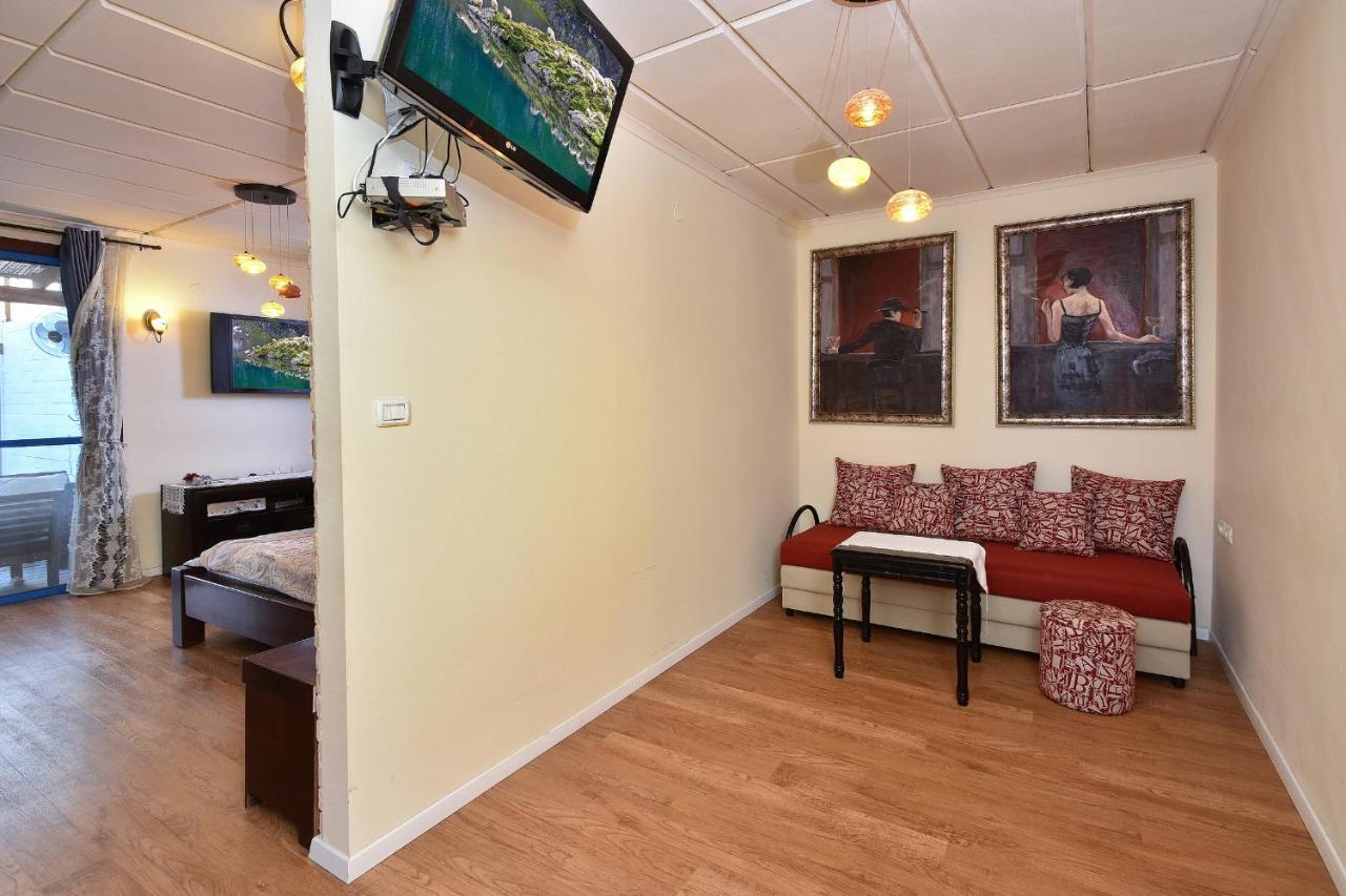 Shmulik'S Resort Couples Or Families Only Had Nes Extérieur photo